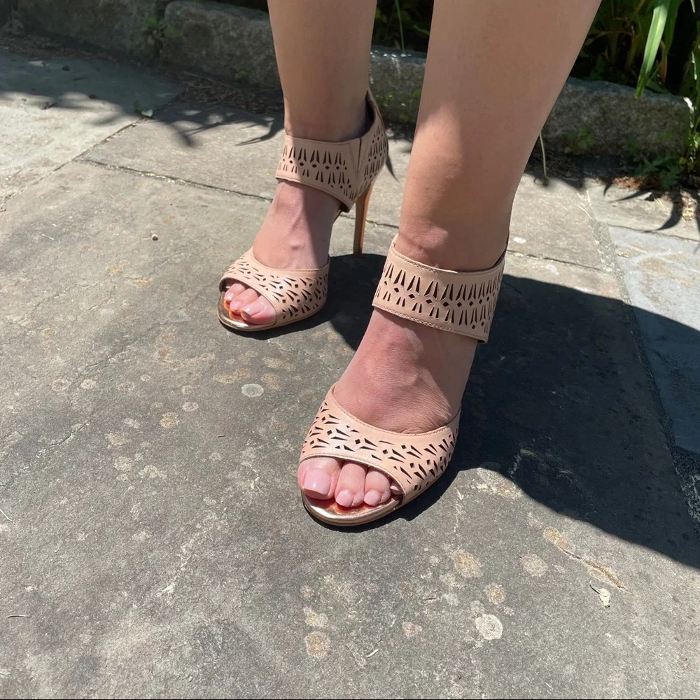 Sam Edelman Nude Pink Laser-Cut Peep-Toe Wedge Sandals
